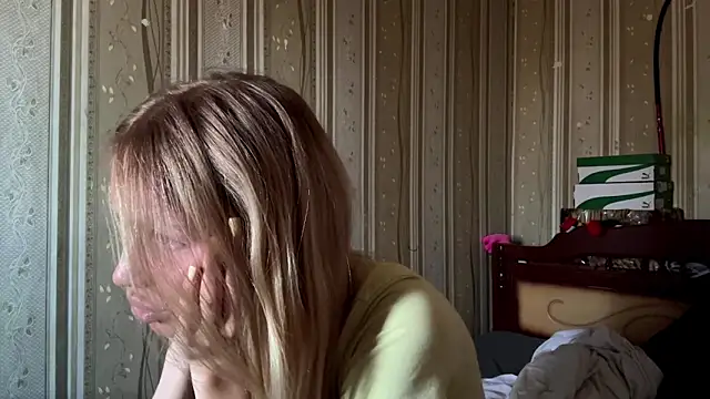 Ashleycol online show from 22, 3, 2026