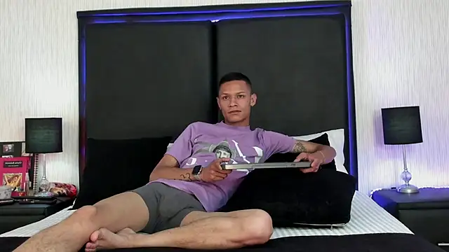 TadeoFostter online show from 17, 3, 2026