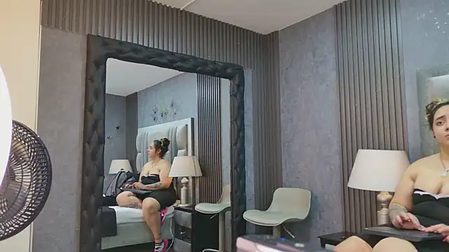 VioletMonroee online show from 21, 3, 2026