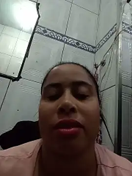 gatinha20257 online show from 17, 5, 2026