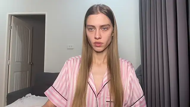 SonyaScarlett online show from 19, 3, 2026