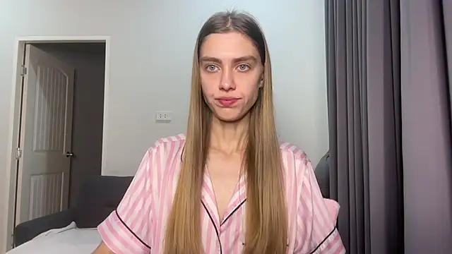 SonyaScarlett online show from 23, 3, 2026