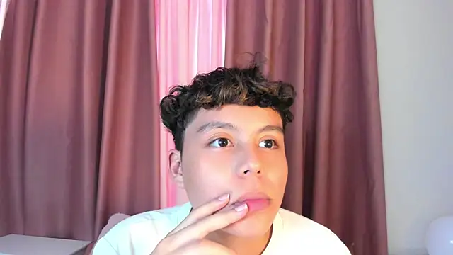 chico medusa online show from 25, 3, 2026