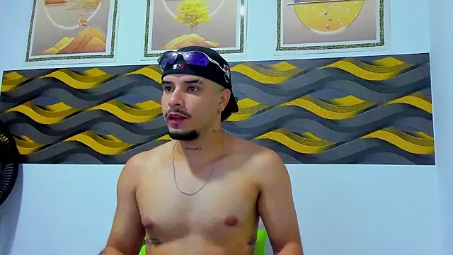 Leon Hotx online show from 18, 3, 2026