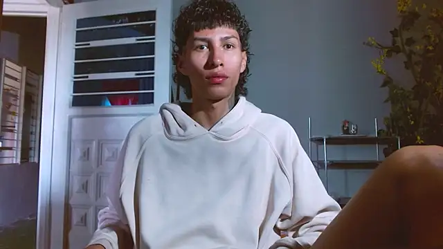 Daniel DLuxxx online show from 17, 3, 2026