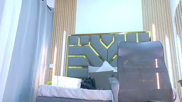 Oliver bigblack cock online show from 8, 5, 2026