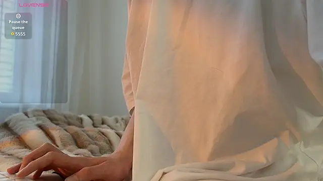 Ichigo boy online show from 21, 3, 2026