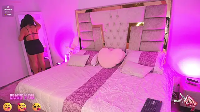 Afroditas 11 online show from 23, 3, 2026