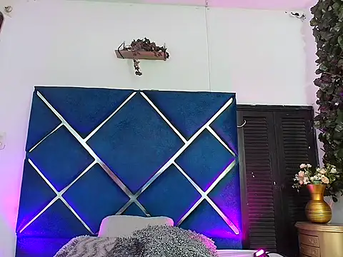 AnaisNuaghty online show from 23, 3, 2026