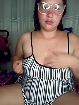 Snapshot of Brittany_G chatting on 20, 3, 2026 Brittany G online show from 20, 3, 2026