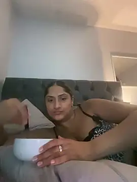 Snapshot of SexyRiri_ chatting on 19, 3, 2026 SexyRiri online show from 19, 3, 2026