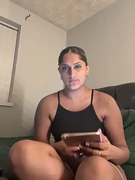 Snapshot of SexyRiri_ chatting on 27, 3, 2026 SexyRiri online show from 27, 3, 2026