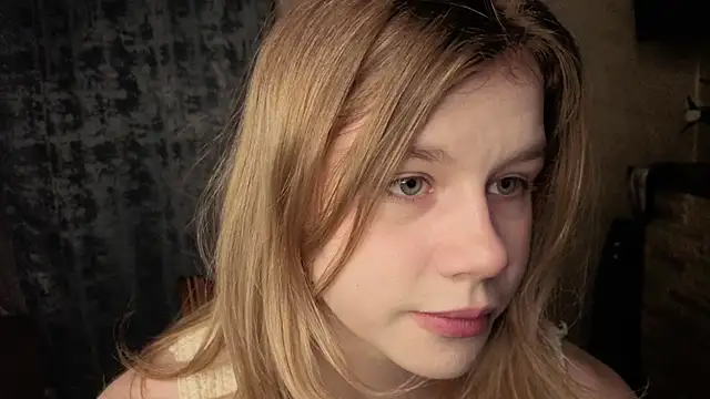 AureliaAngel online show from 25, 5, 2026