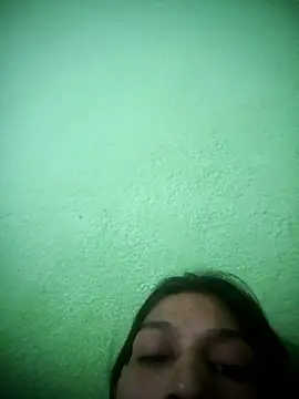 Snapshot of nidhiyadav00 chatting on 7, 4, 2026 nidhiyadav00 online show from 7, 4, 2026