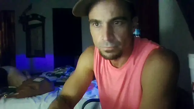 Snapshot of PhillipErotica chatting on 20, 6, 2026 PhillipErotica online show from 20, 6, 2026