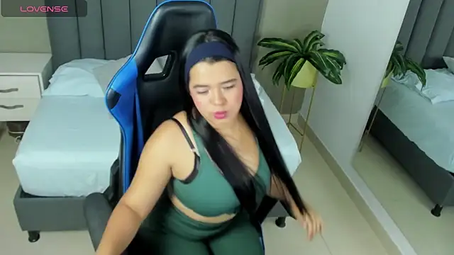 dakota grace online show from 24, 3, 2026