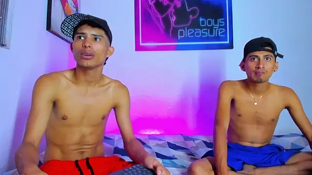 Boys xxx  online show from 13, 5, 2026