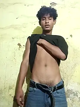 YourTeenBoy21 online show from 11, 6, 2026