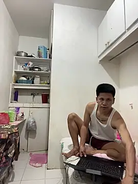 Snapshot of dion_cummer chatting on 15, 4, 2026 dion cummer online show from 15, 4, 2026