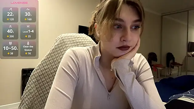 Olivia 132 online show from 22, 3, 2026