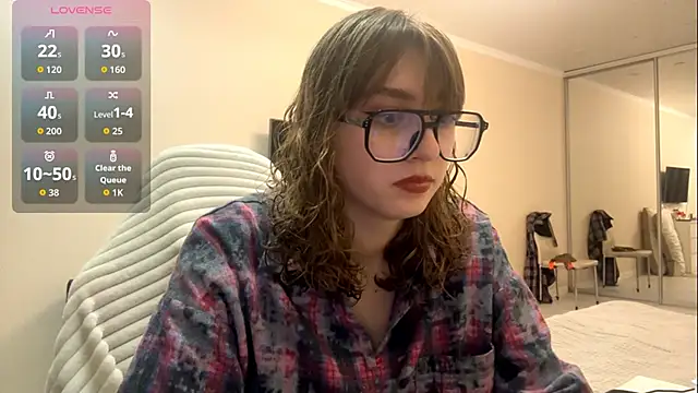 Olivia 132 online show from 25, 3, 2026