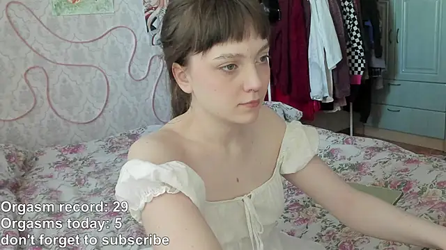 RileyNymph online show from 7, 5, 2026