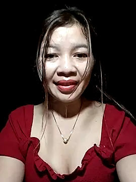 Yiyi102300 online show from 18, 3, 2026