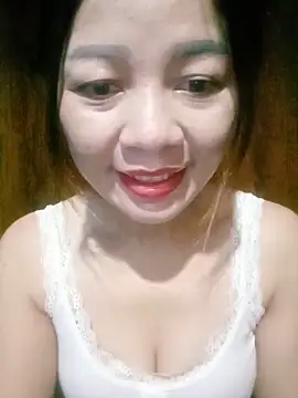Yiyi102300 online show from 1, 6, 2026