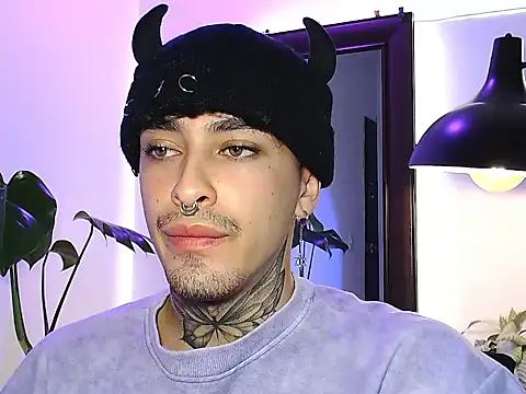 stevennavarro online show from 24, 3, 2026