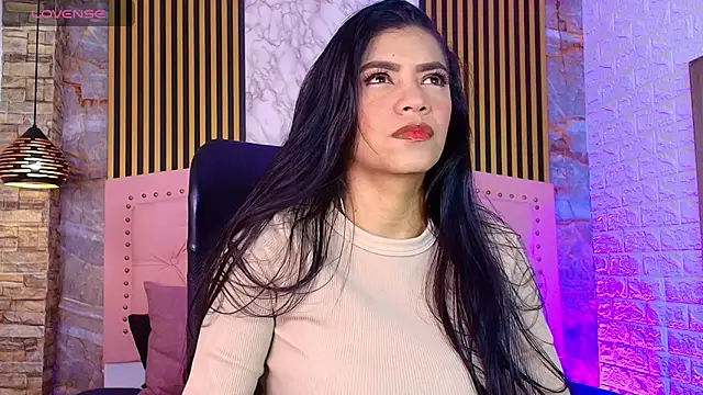 AishaCambell  online show from 20, 5, 2026