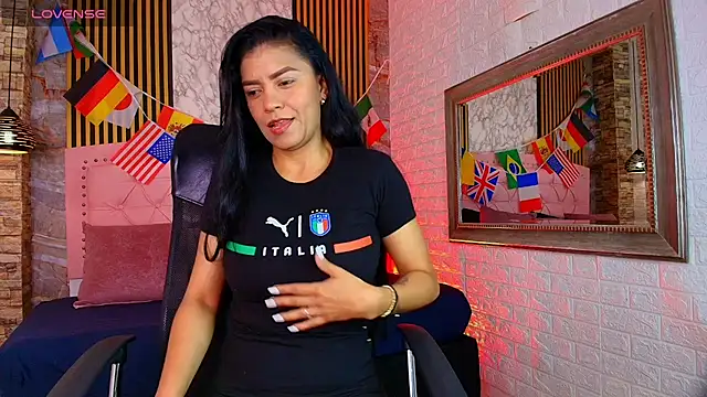 AishaCambell  online show from 16, 6, 2026