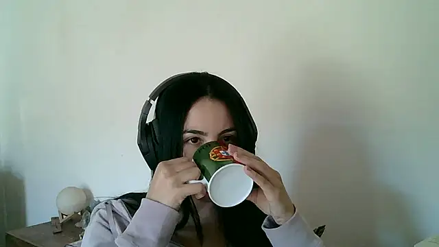 AnabeleNogueira online show from 17, 6, 2026
