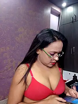 hornyrosy321 online show from 6, 5, 2026