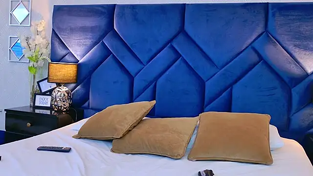 Snapshot of NahomiMorel chatting on 20, 3, 2026 NahomiMorel online show from 20, 3, 2026