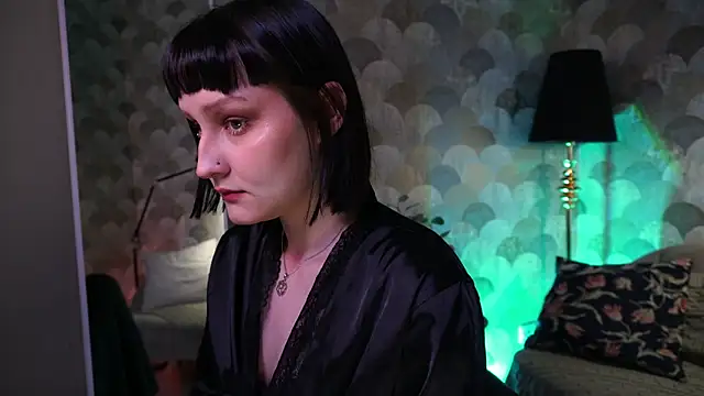 Velvet Lily online show from 20, 3, 2026