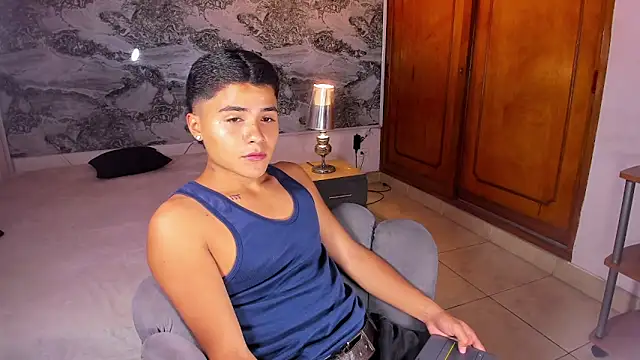Liam Dustin online show from 12, 5, 2026