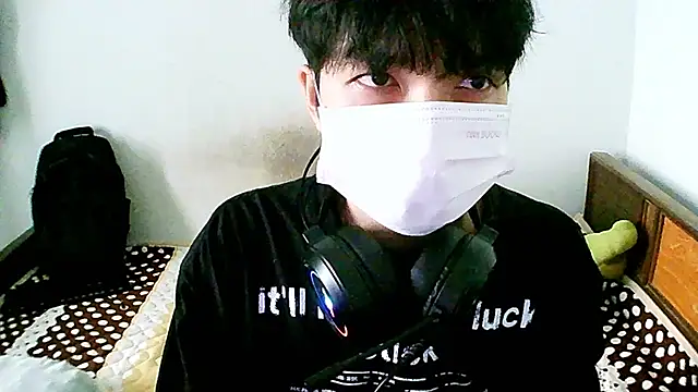 Kang143 online show from 18, 3, 2026