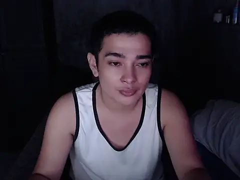 Snapshot of Treat2Heaven chatting on 22, 4, 2026 Treat2Heaven online show from 22, 4, 2026