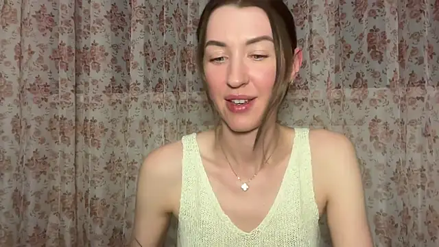 Snapshot of Julia182 chatting on 26, 3, 2026 Julia182 online show from 26, 3, 2026