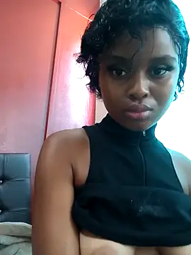 pinkkayla0 online show from 18, 3, 2026