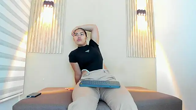 SALOMEE STONE online show from 20, 3, 2026