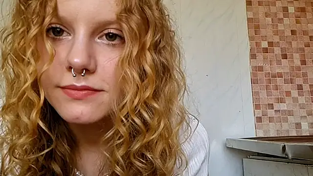 Kira Wonderfullina online show from 23, 3, 2026