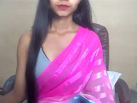 QueenOfDesire01 online show from 17, 3, 2026