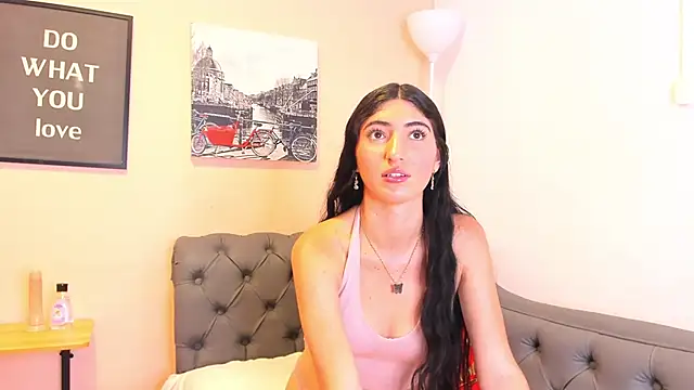 Valeria noir online show from 23, 3, 2026