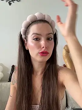 xsugarbabe online show from 5, 5, 2026