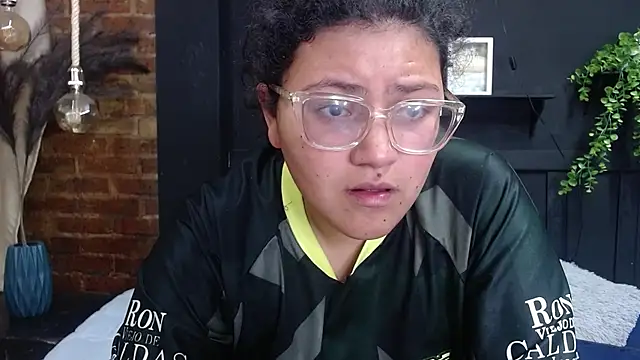 naughtycouplex  online show from 20, 3, 2026