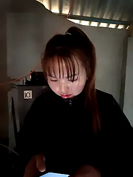 Mina xYx online show from 17, 3, 2026