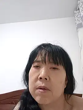 Snapshot of xushour chatting on 6, 6, 2026 xushour online show from 6, 6, 2026