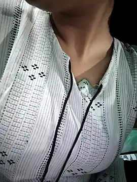 model seela online show from 23, 3, 2026