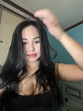slut emerald22 online show from 10, 5, 2026